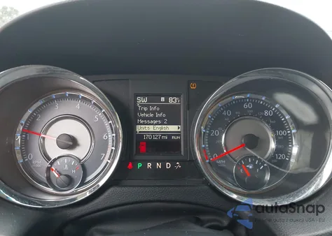 2013 Chrysler Town & Country Touring z USA, uszkodzony, nr VIN 2C4RC1BG8DR677582